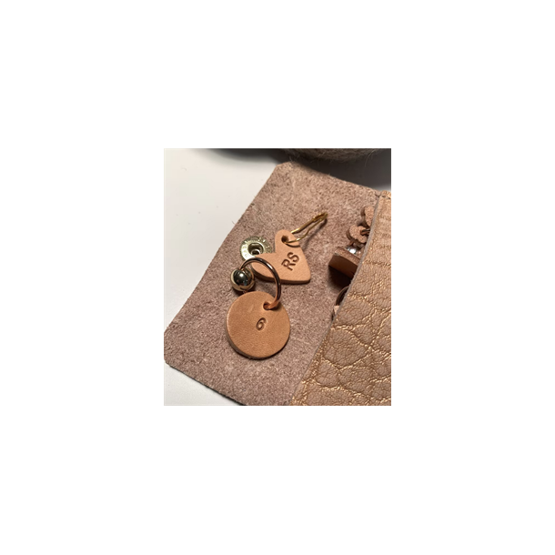 RAGLANSETT - maskemarrer med GISMO dimsepung - Brun